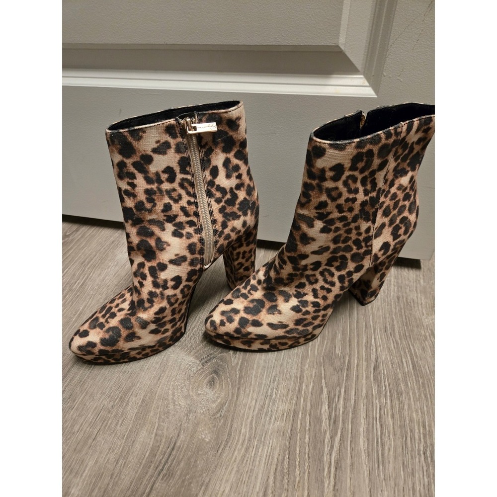 Jessica Simpson Selmie Leopard Print Platform Ankle BootsTan Brown 9M